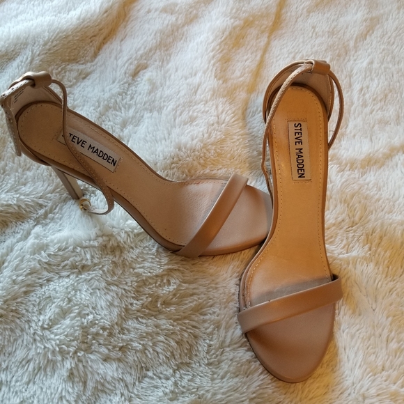Steve Madden Stilettos - Picture 1 of 11